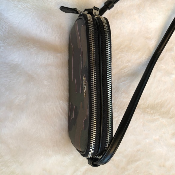 COACH Wild Camo Crossbody Pouch Bag Purse - Picture 3 of 7